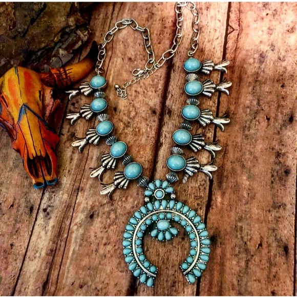 🆕😍Squash blossom necklace,Southwestern necklace - Picture 2 of 5